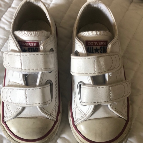 boys leather converse